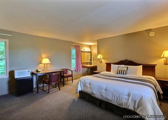 Lodge Econo Lakeview